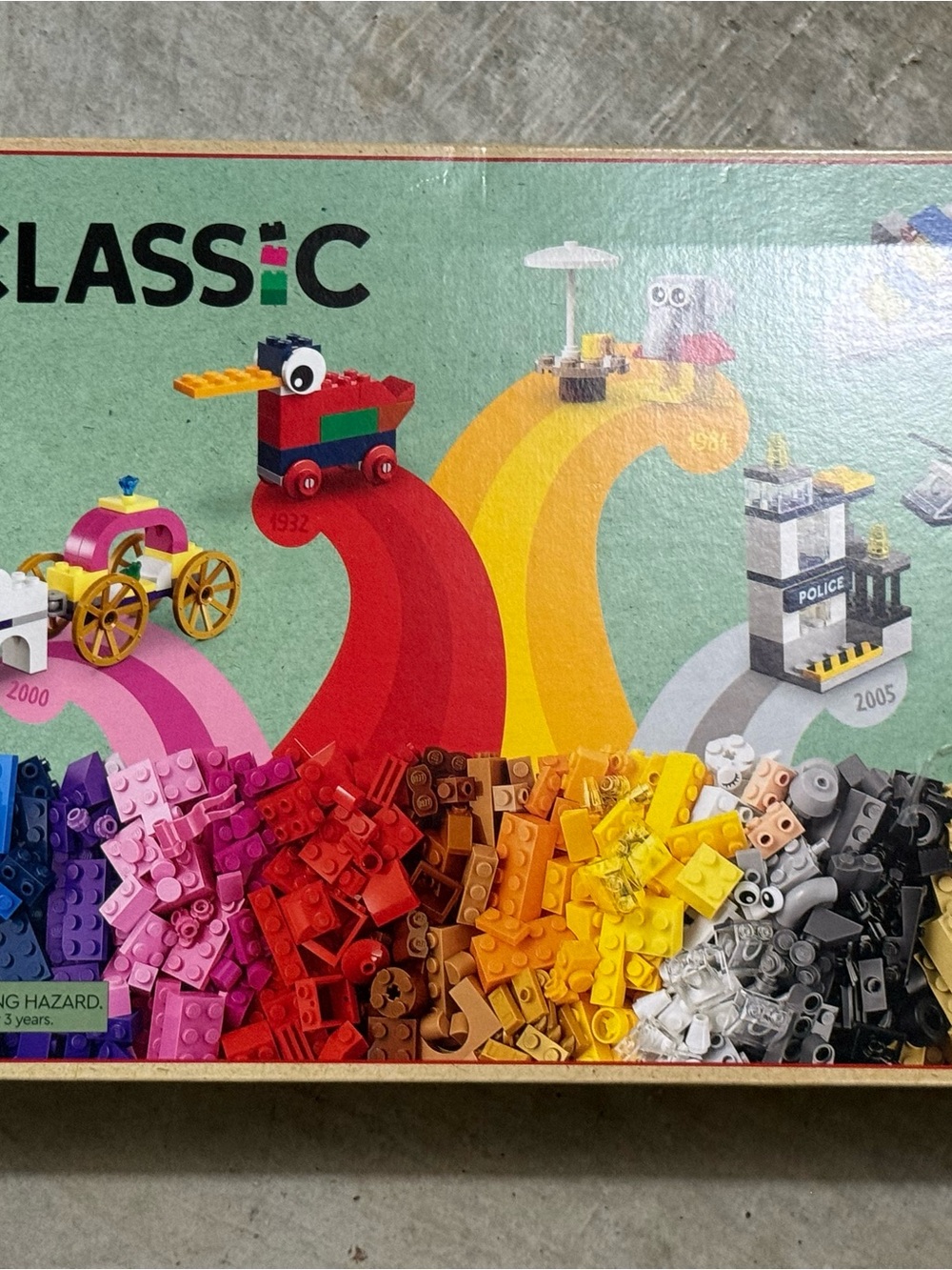 LEGO Classic Creative Bricks Set - Multi-Color - Picture 2 of 3